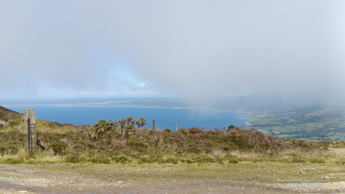 Path up from Nant Carpark dog friendly walkers family holiday cottage to rent Llyn Peninsula 11 Path up from Nant Carpark dog friendly walkers family holiday cottage to rent Llyn Peninsula 11